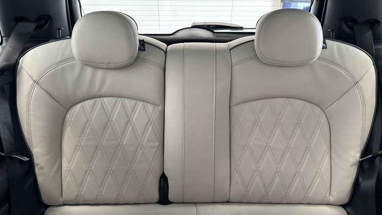 MINI Cooper 2.0 S Exclusive 3dr Auto Petrol Hatchback